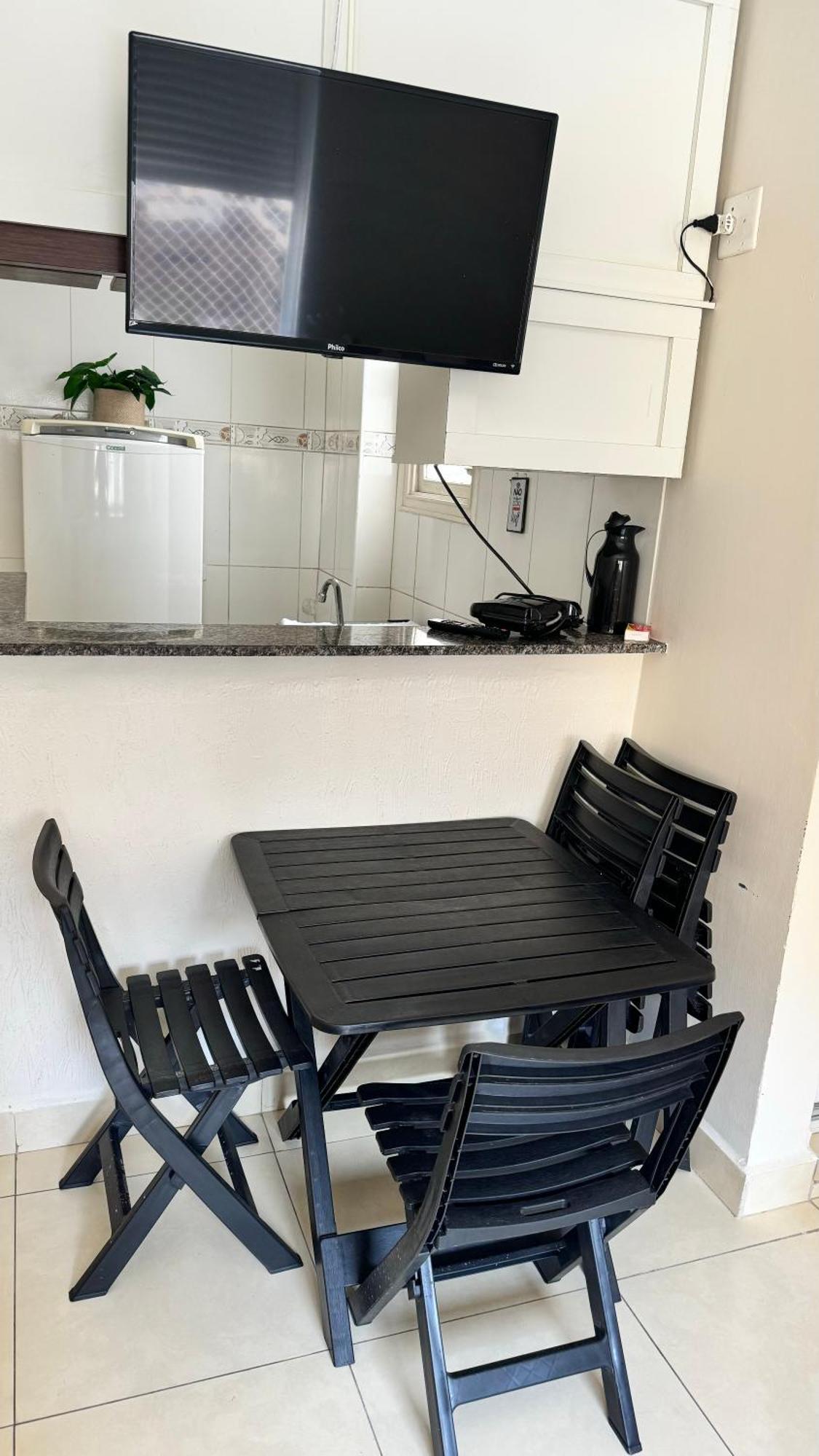 גוארויה Studio 811 Pitangueiras - Edificio Bandeirantes - Com Estacionamento Incluido מראה חיצוני תמונה